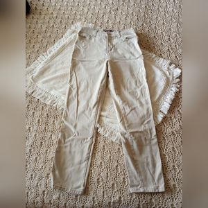 Gloria Vanderbilt jeans